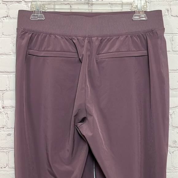 Athleta Brooklyn Ankle Pant in Damask Mauve - Picture 9 of 14